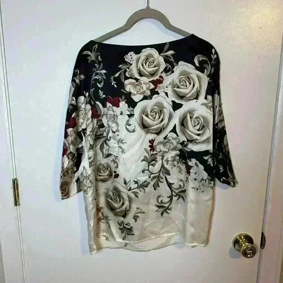 White House Black Market Floral 100% Silk Blouse - Small - Picture 2 of 5